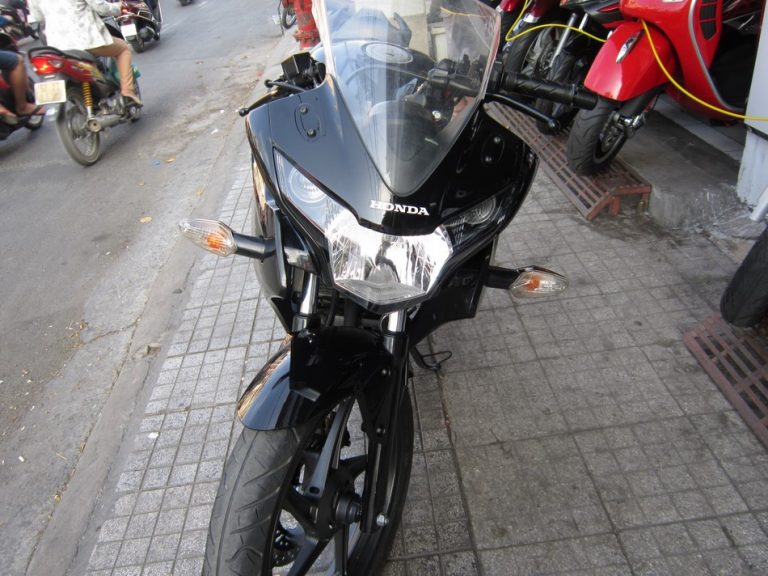 Bán xe Honda CBR 150 đời 2013-612