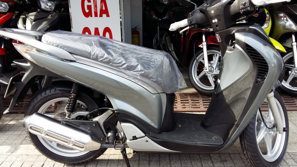 Bán Xe Honda SH 150i nhập Ý đời 2015-0