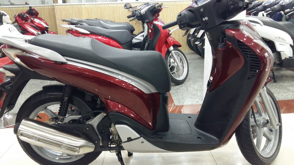 Bán xe SH 150i Nhập Ý Đời 2011-0