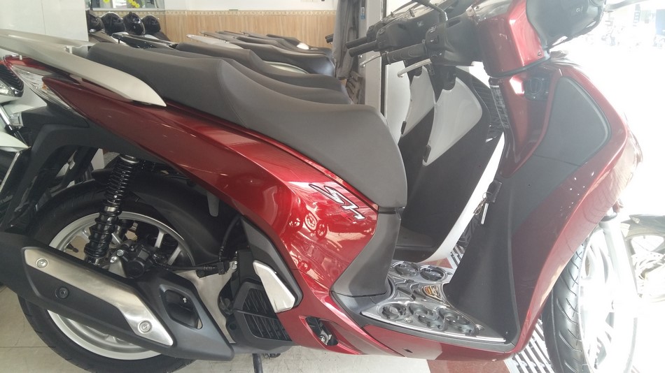 Bán xe Honda SH 150i Việt Nam đời 2016-0