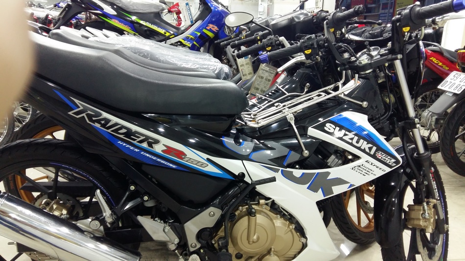 Xe Suzuki Raider 150cc Đời 2016-0