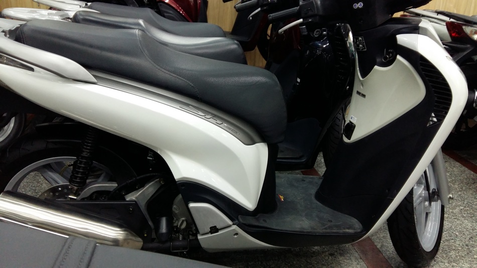 Bán Xe Honda SH 150i Mẫu Ý Đời 2012-0