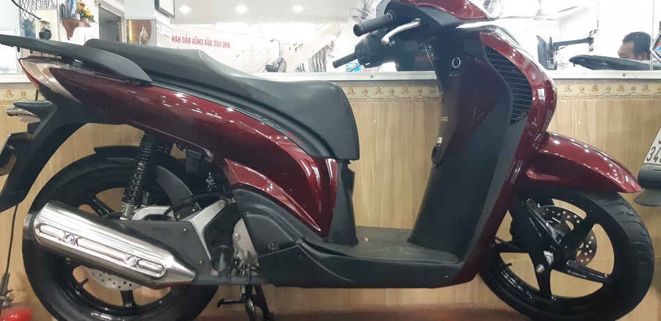 Bán Xe Honda SH 150i nhập đời 2013 - BS 20888-0