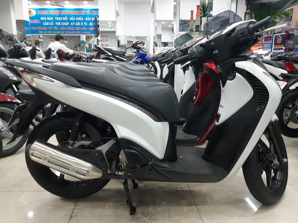 Bán xe SH 150i Nhập Ý Đời 2011-0