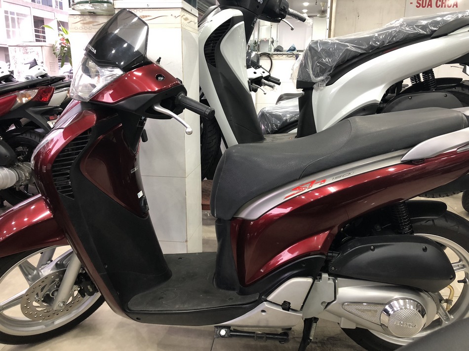 Bán xe Honda SH 150i mẫu Ý - BS 79997-0