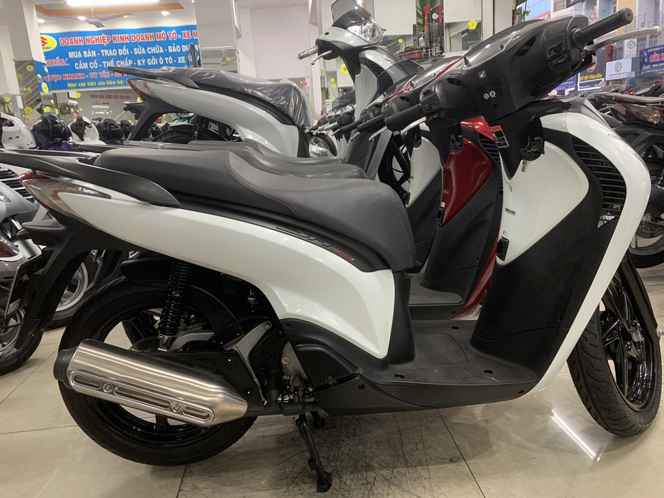 Bán xe Honda SH 150i Nhập Ý Đời 2012 - BX 34555-0