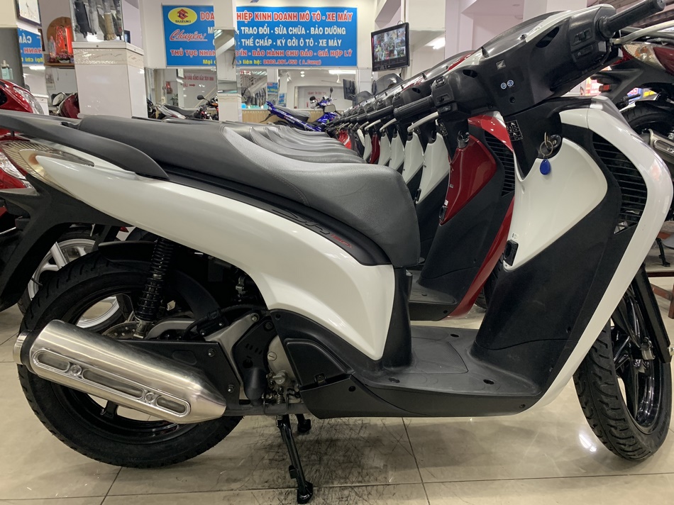 Bán xe Honda SH 150i Hàng IKD Đời Cuối 2012-0