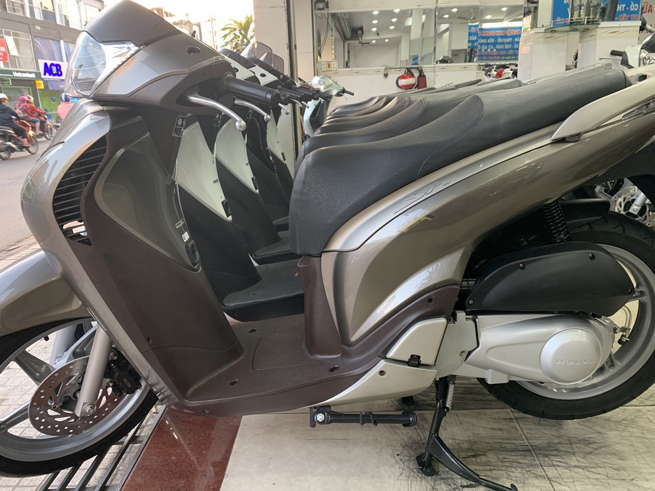 Bán Xe Honda SH 150i Ý Hàng IKD Đời 2011-0