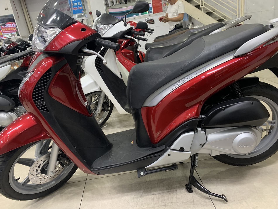 Bán Xe Honda SH 150i Hàng Nhập IKD Đời 2012-0