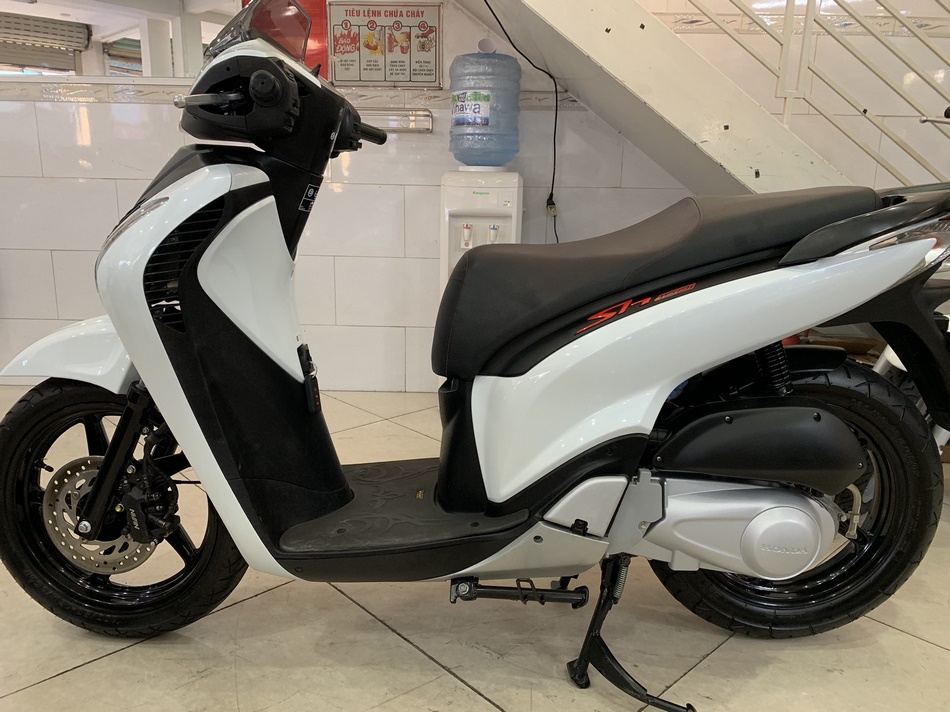 Bán xe SH 150i Nhập Ý Đời 2011-0