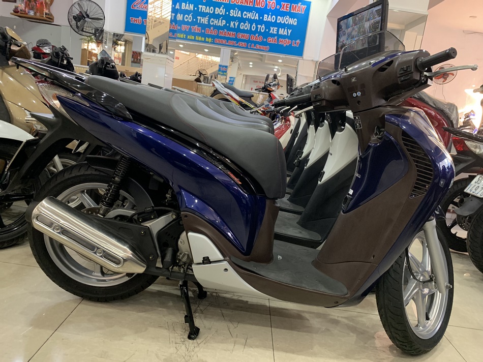 Bán xe Honda SH 150i Hàng IKD Đời 2011-0