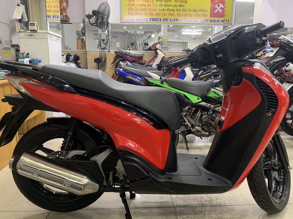 Bán xe SH 150i nhập Ý đời 2010-0