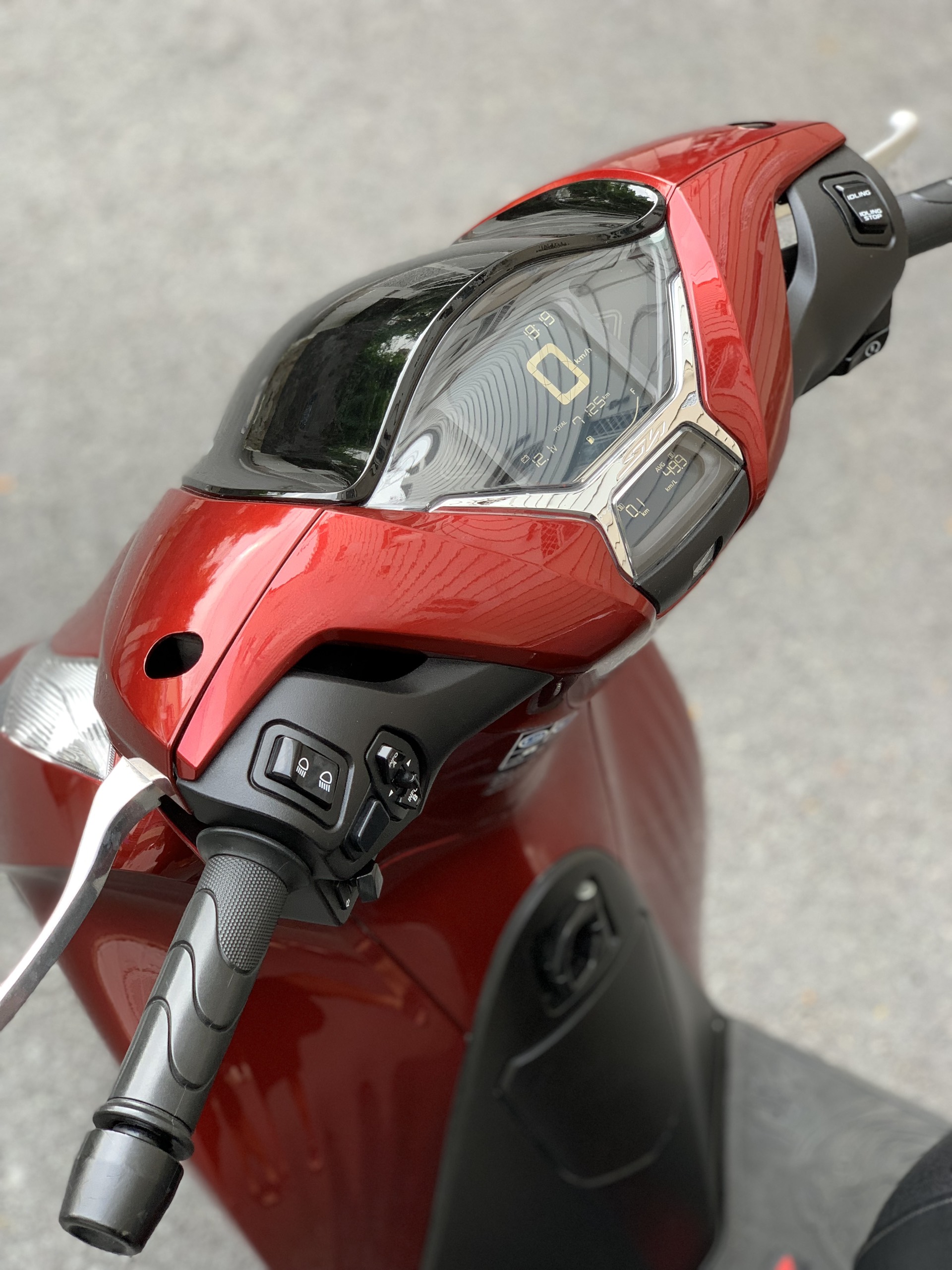 z6869277334741_0391f4aa1853792f277569e005e288a1